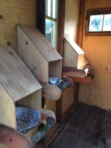 Roosting boxes